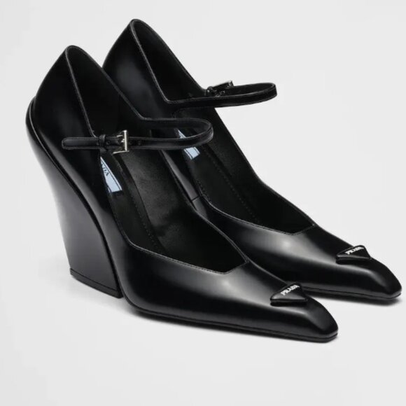 Prada pointed Mary Jane pumps, Black, size 38.5 - Picture 1 of 7